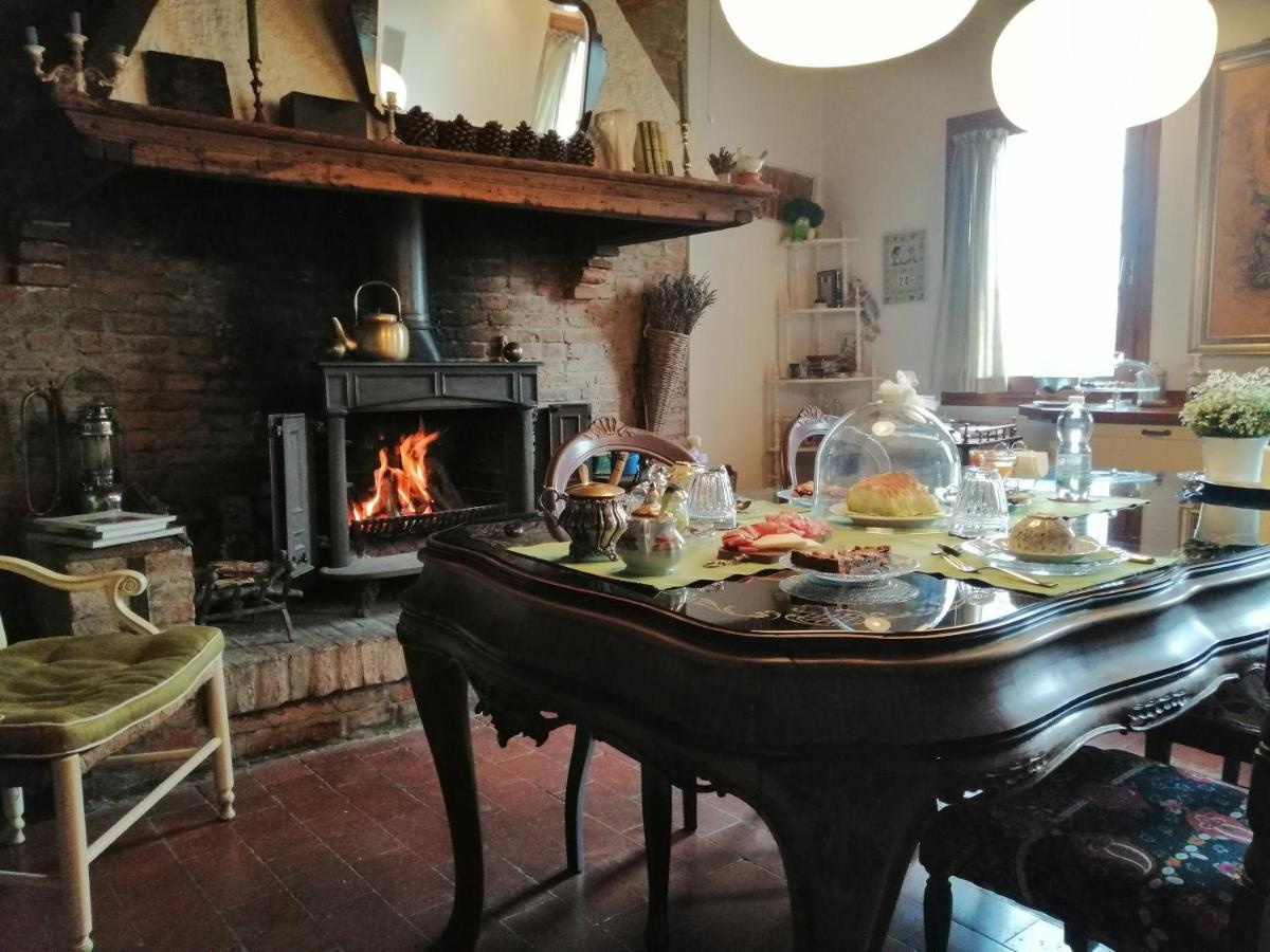 Corte Di Maggio B&B Country House Imola Exterior photo